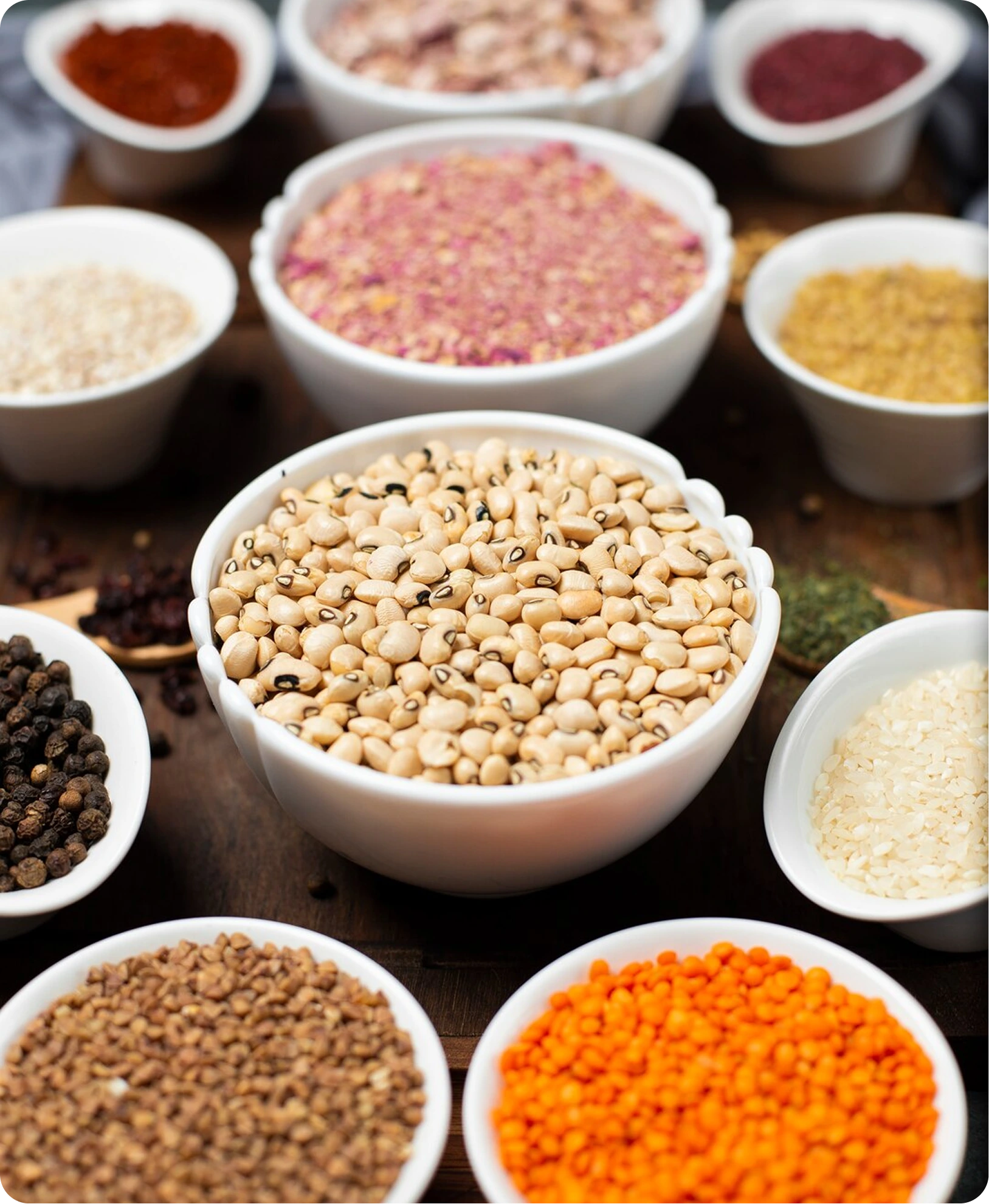 Various grains and pulses in bowls